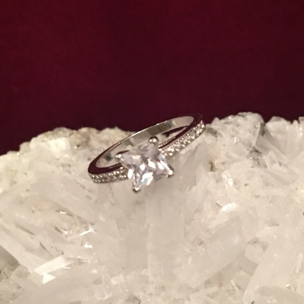 💋💋Princess Cut Sterling Silver Engagement💋💋 - Picture 6 of 7